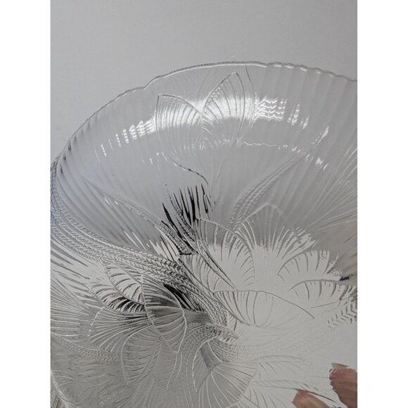 Set of 2 Arcoroc France Canterbury Crocus Clear Glass Dinner Plates - Picture 5 of 7